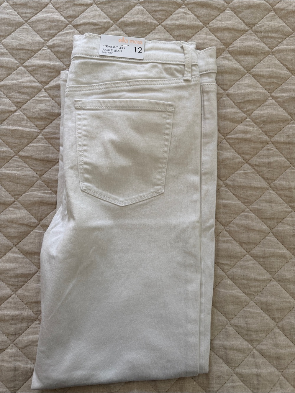 NWT Ella Moss Straight Leg Ankle Jeans